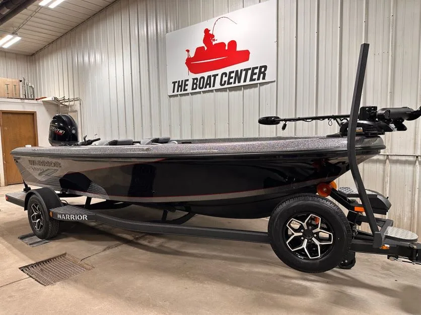 2026 Warrior V1890  Yamaha 90hp V-Max SHO