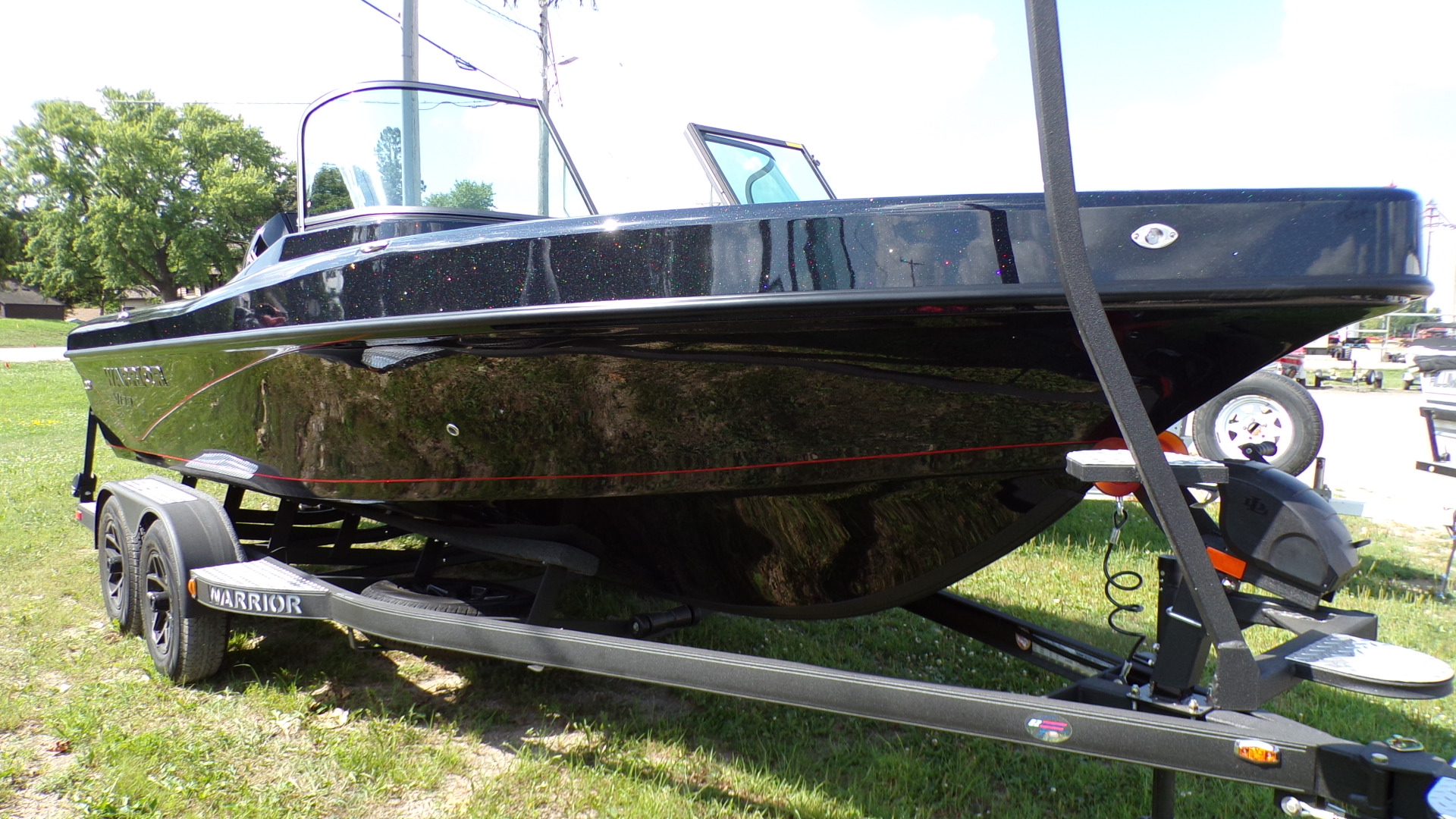 2026 Warrior 198DC  Option 12 Blk on Blk